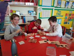 Gavinburn Does Science!!